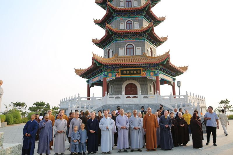 实际禅寺现场直播 最新,实际禅寺现场直播，体验古老的禅修文化最新动态