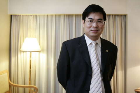 薛荣年最新科技产品介绍及创新成果展示