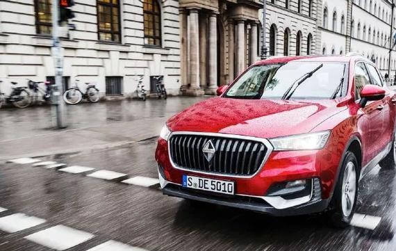 宝沃BX5最新报道，小巷隐藏宝藏，探索独特环境小店的魅力