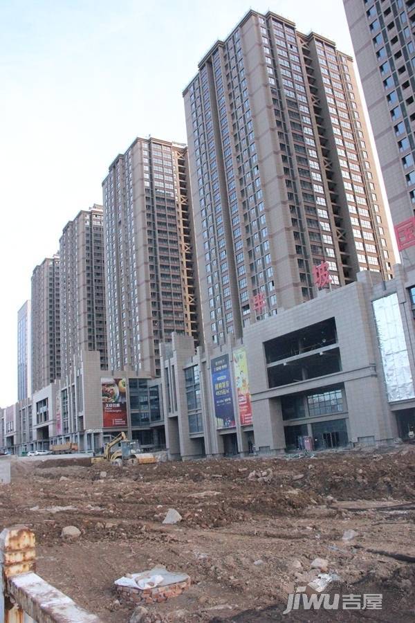 半坡国际广场最新动态，开启温馨购物之旅