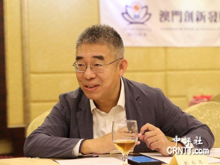 澳门六叔公高手论谈,时代变革评估_YYE23.492远程版