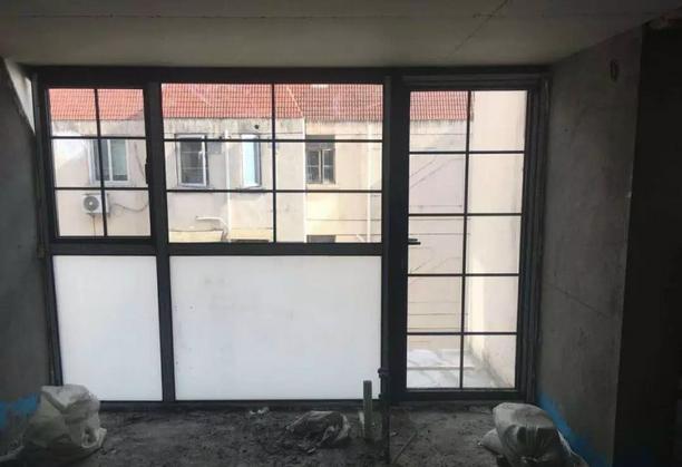 最新款封窗户设计,打造温馨舒适的家居环境!