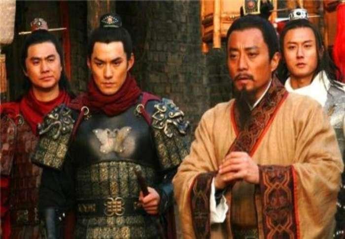 小偷派最新版,温馨日常故事之旅