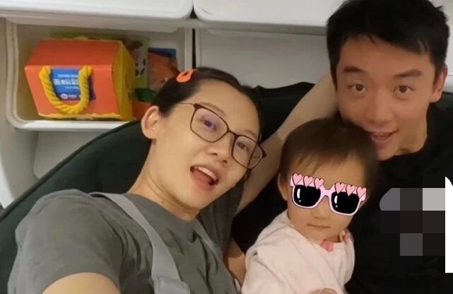 苗苗与郑恺共启心灵之旅,探寻自然宝藏,踏上内心平静之路